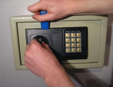 萨尔图24小时上门开锁公司